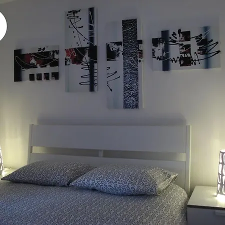 Windows Of Bica-great View Over River Lejlighed Lisboa