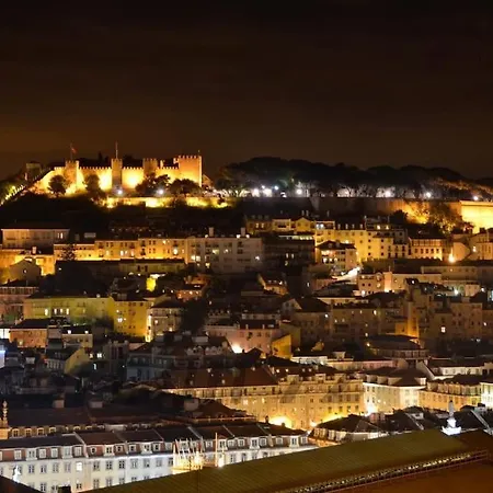 Apartment Windows Of Bica-great View Over River Lissabon