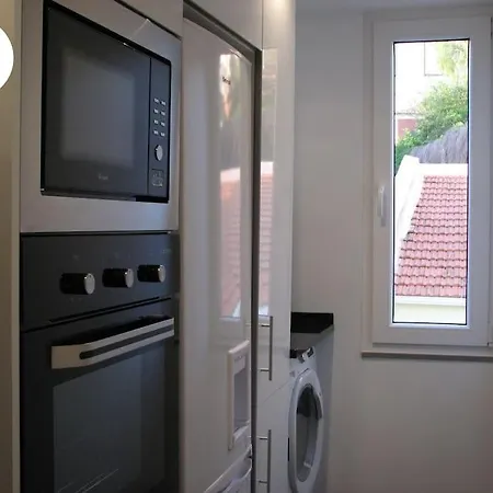 Windows Of Bica-great View Over River Appartement Lisboa